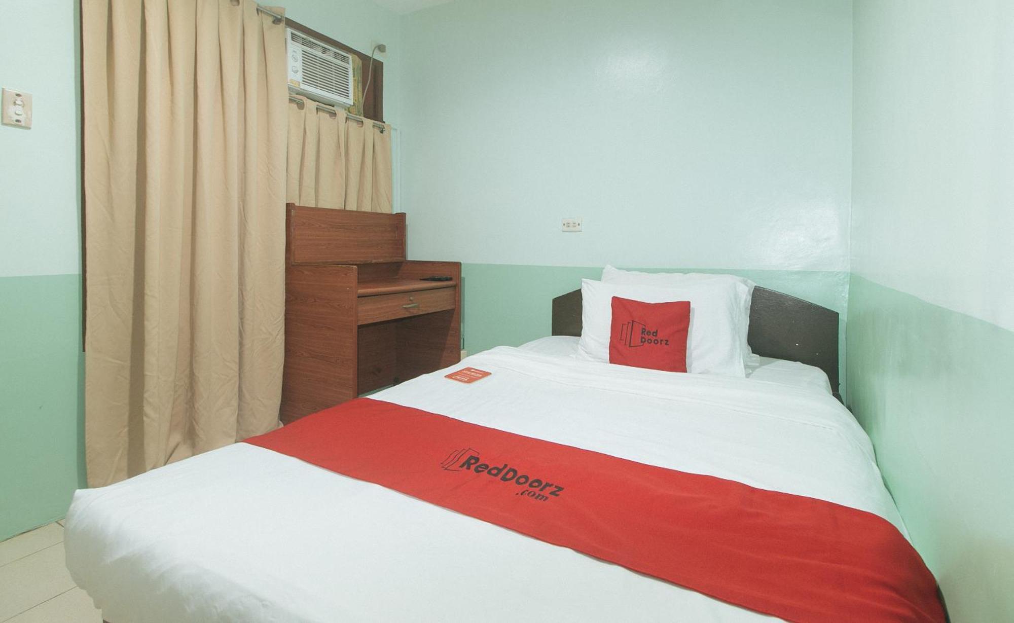 Reddoorz At Maanyag Pension House Mandaue Cebu Dış mekan fotoğraf