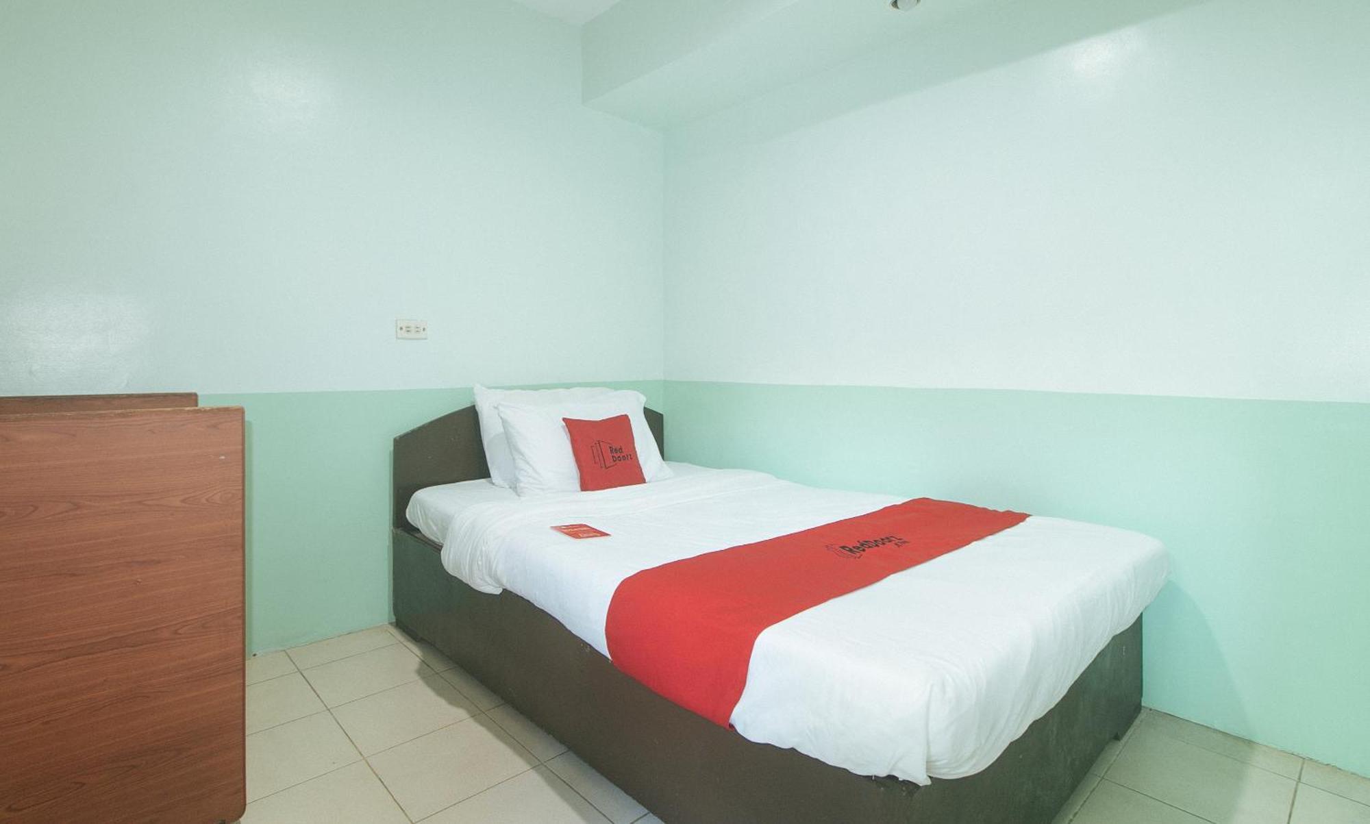 Reddoorz At Maanyag Pension House Mandaue Cebu Dış mekan fotoğraf