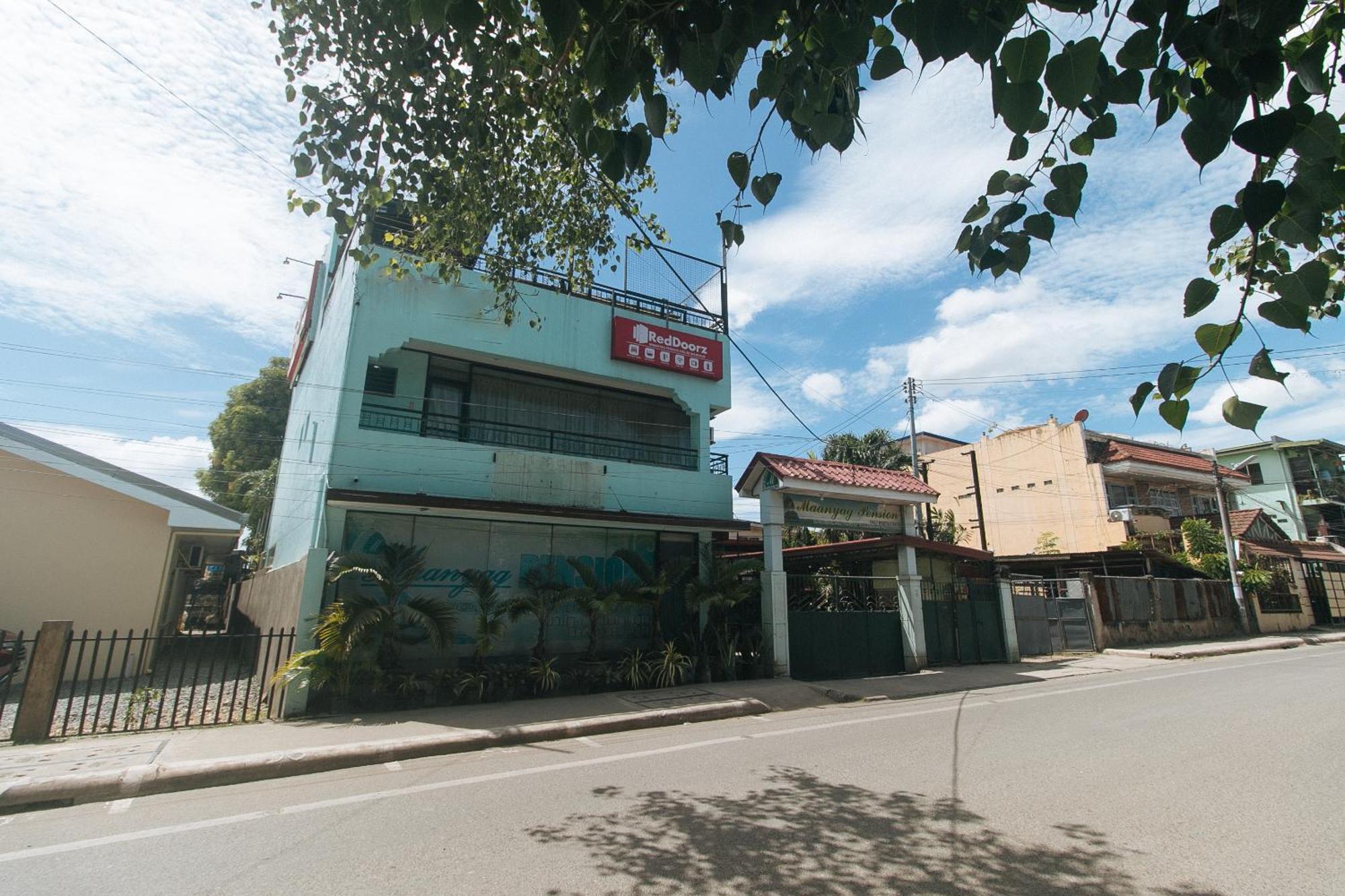 Reddoorz At Maanyag Pension House Mandaue Cebu Dış mekan fotoğraf